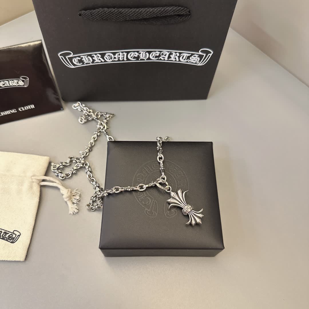 Chrome Hearts Silver Cross Pendant Necklace
